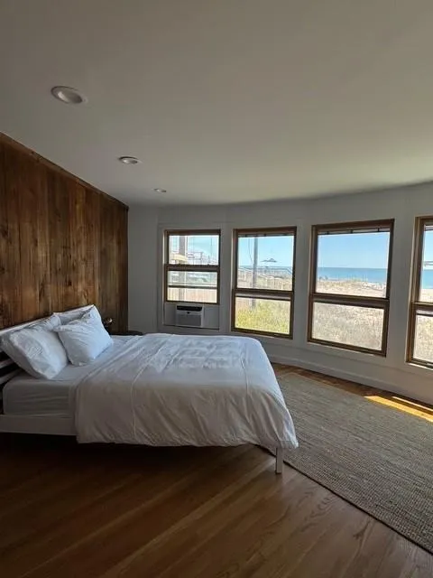 85 Bungalow Walk Ocean Beach, NY 11770