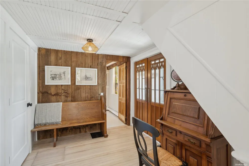 248 5th Avenue Greenport, NY 11944