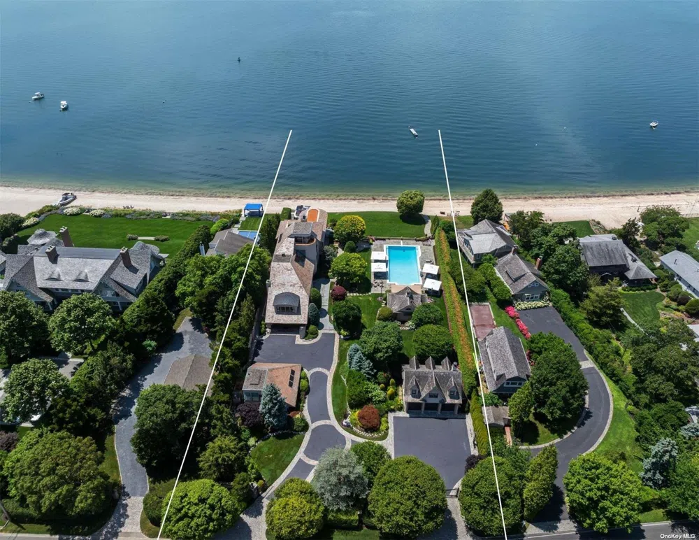 241 Asharoken Avenue Asharoken, NY 11768