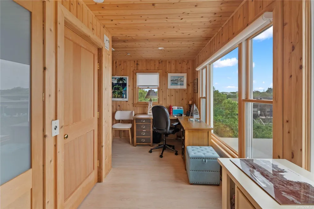 32 Schooner Walk Ocean Beach, NY 11770