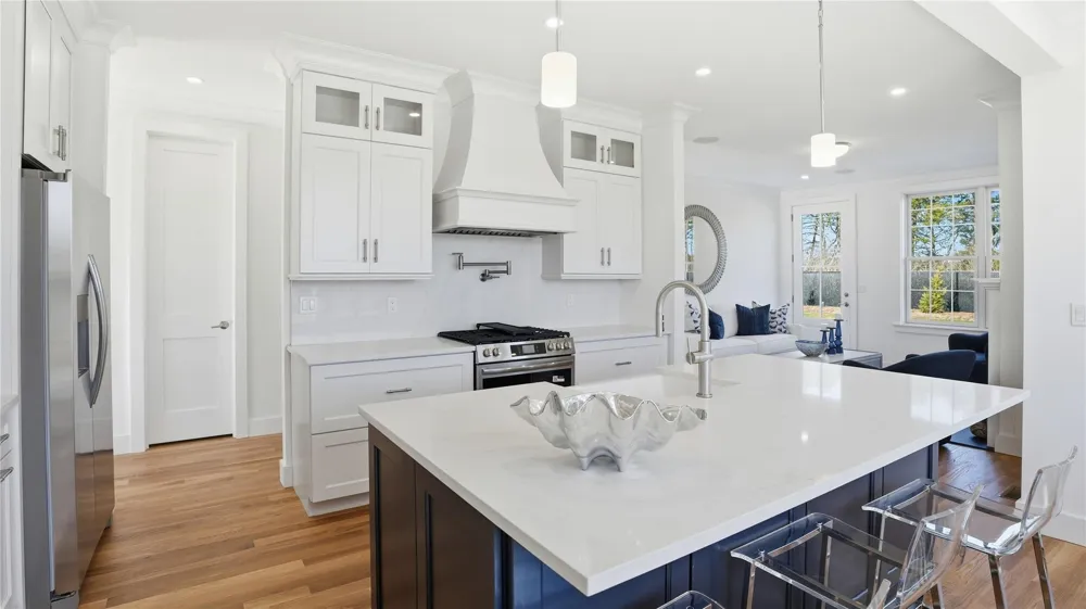 401 East Loop Drive #401 Westhampton Beach, NY 11978