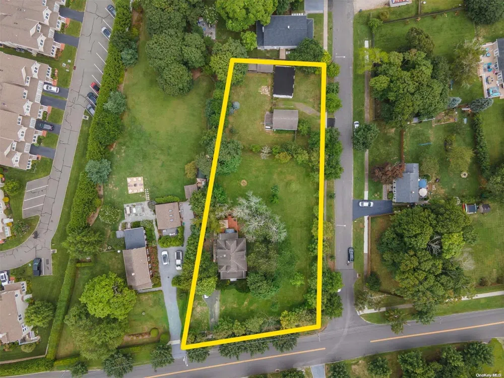57 Seatuck Avenue Eastport, NY 11941