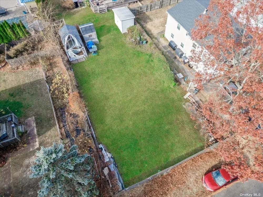 Maplewood Drive Shirley, NY 11967