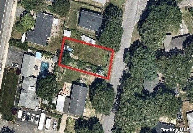 Maplewood Drive Shirley, NY 11967