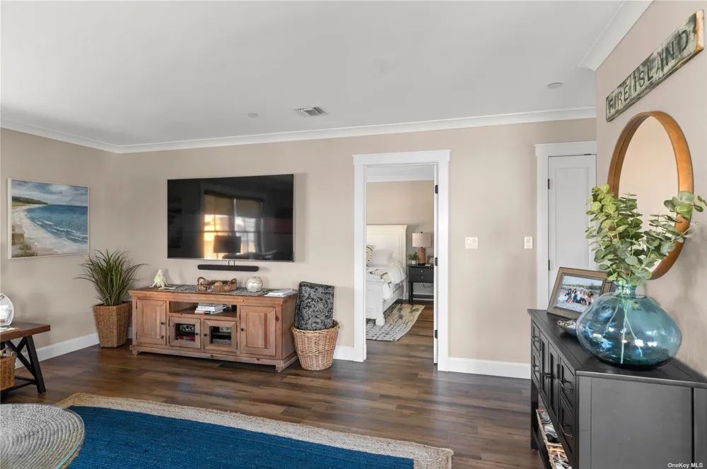 181 Wilmot Road Ocean Beach, NY 11770