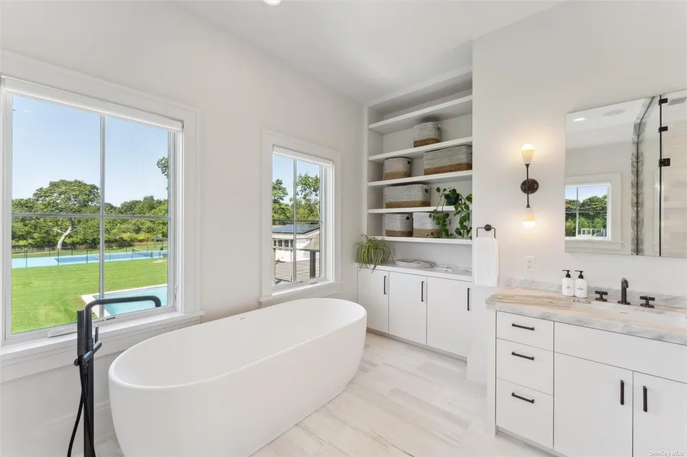 53A Tanners Neck Lane Westhampton, NY 11977