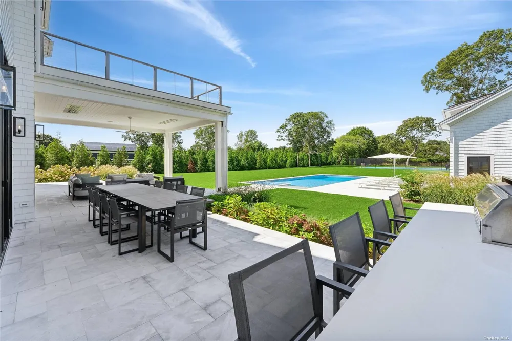 53A Tanners Neck Lane Westhampton, NY 11977