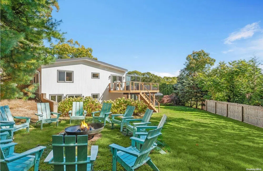 69 Three Mile Harbor Drive East Hampton, NY 11937
