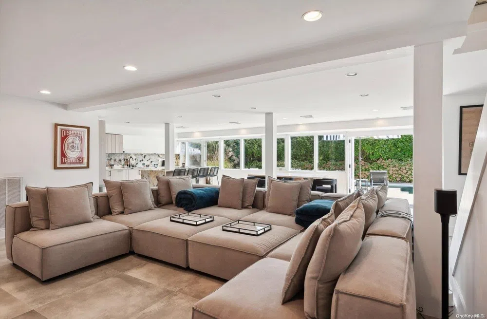 69 Three Mile Harbor Drive East Hampton, NY 11937