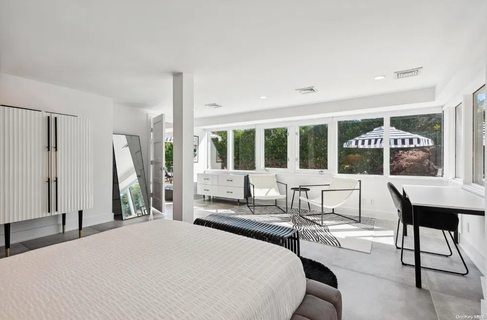 69 Three Mile Harbor Drive East Hampton, NY 11937