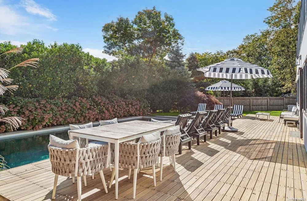 69 Three Mile Harbor Drive East Hampton, NY 11937