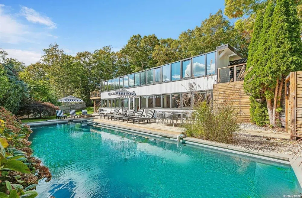 69 Three Mile Harbor Drive East Hampton, NY 11937