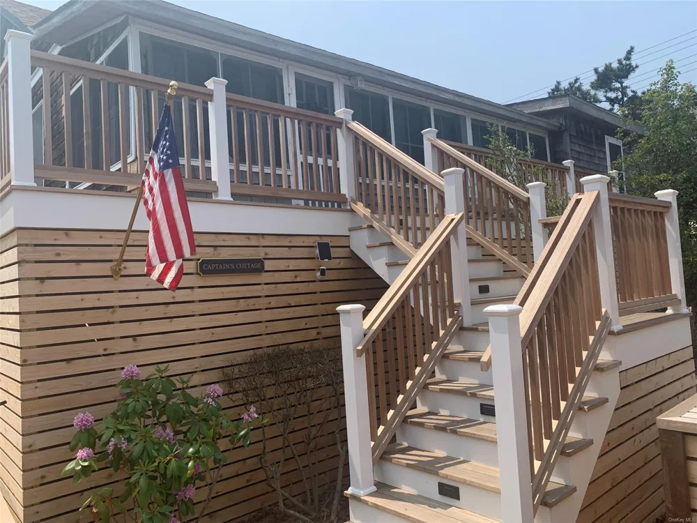 507 Bayberry Walk Ocean Beach, NY 11770