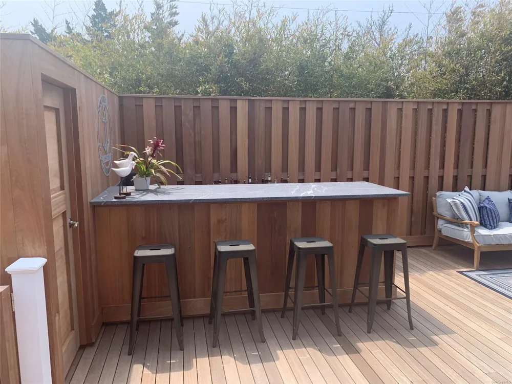 507 Bayberry Walk Ocean Beach, NY 11770