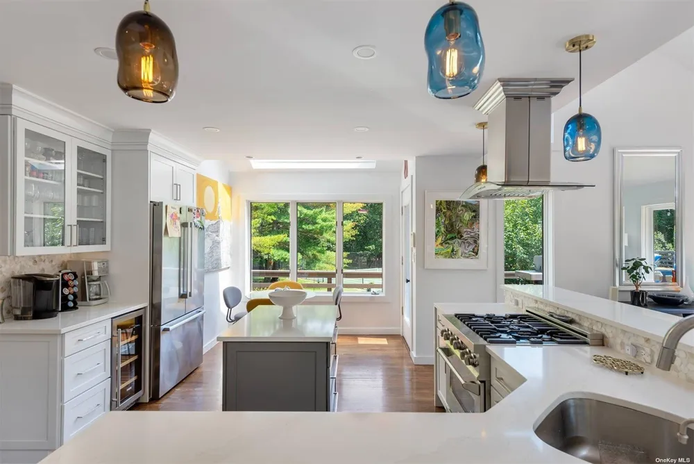643 Stephen Hands Path East Hampton, NY 11937