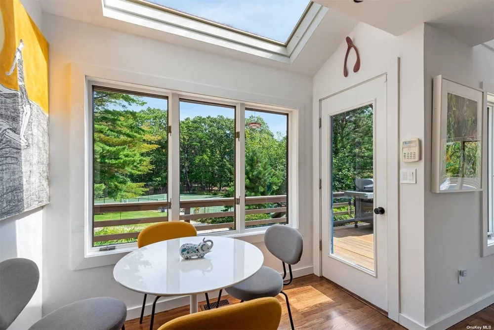 643 Stephen Hands Path East Hampton, NY 11937