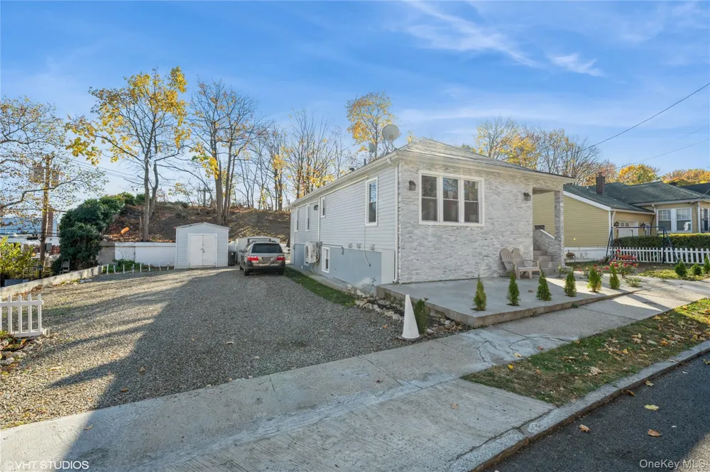 15 Saint Pauls Place Mount Vernon, NY 10550