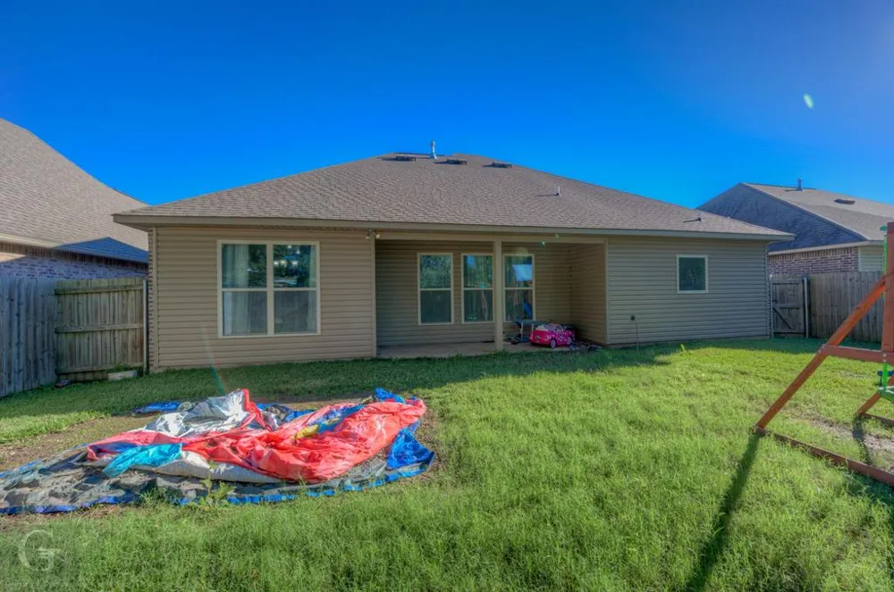 1104 Eli Connor Drive Bossier City, LA 71112