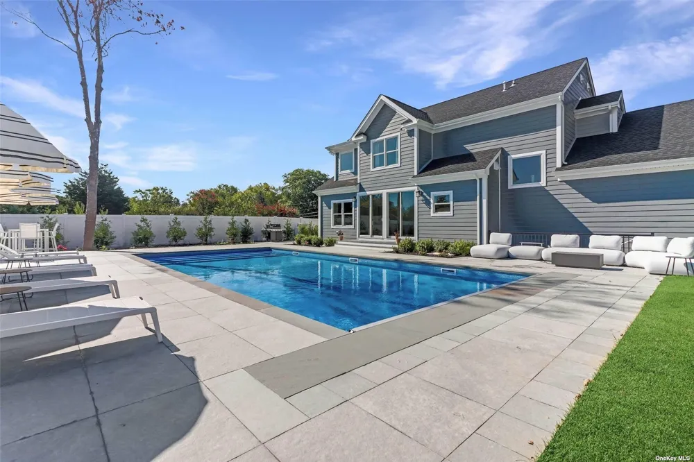 950 Tasker Lane Greenport, NY 11944