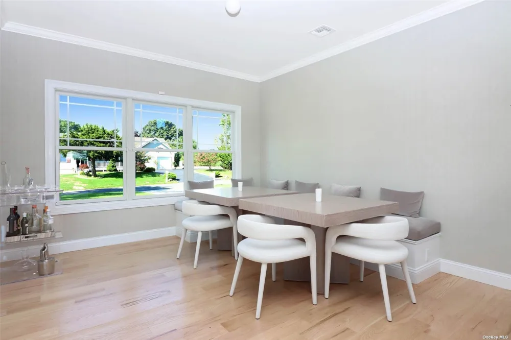 950 Tasker Lane Greenport, NY 11944