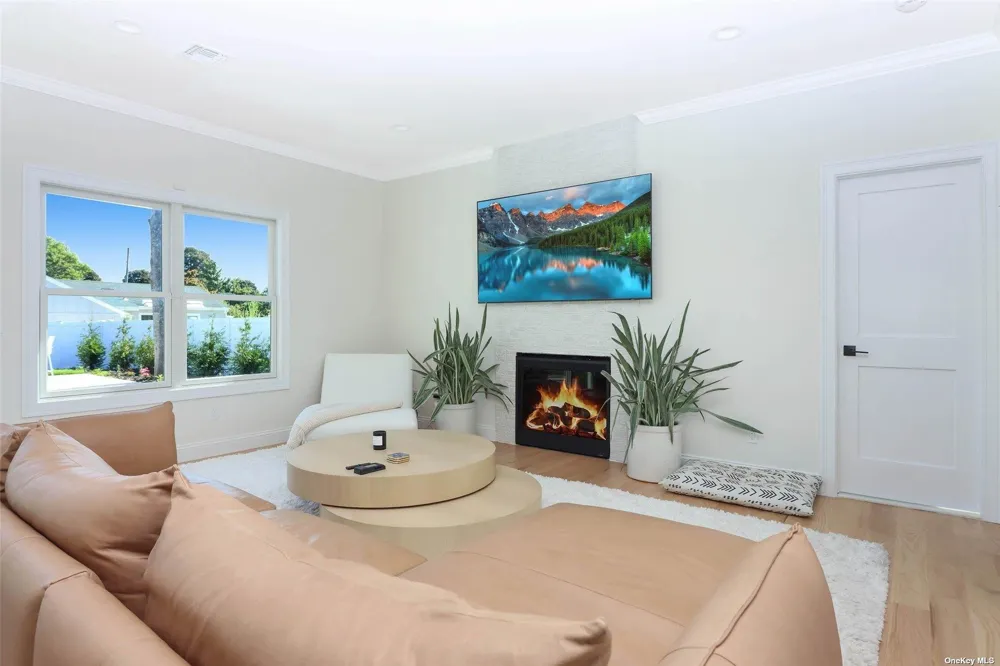 950 Tasker Lane Greenport, NY 11944