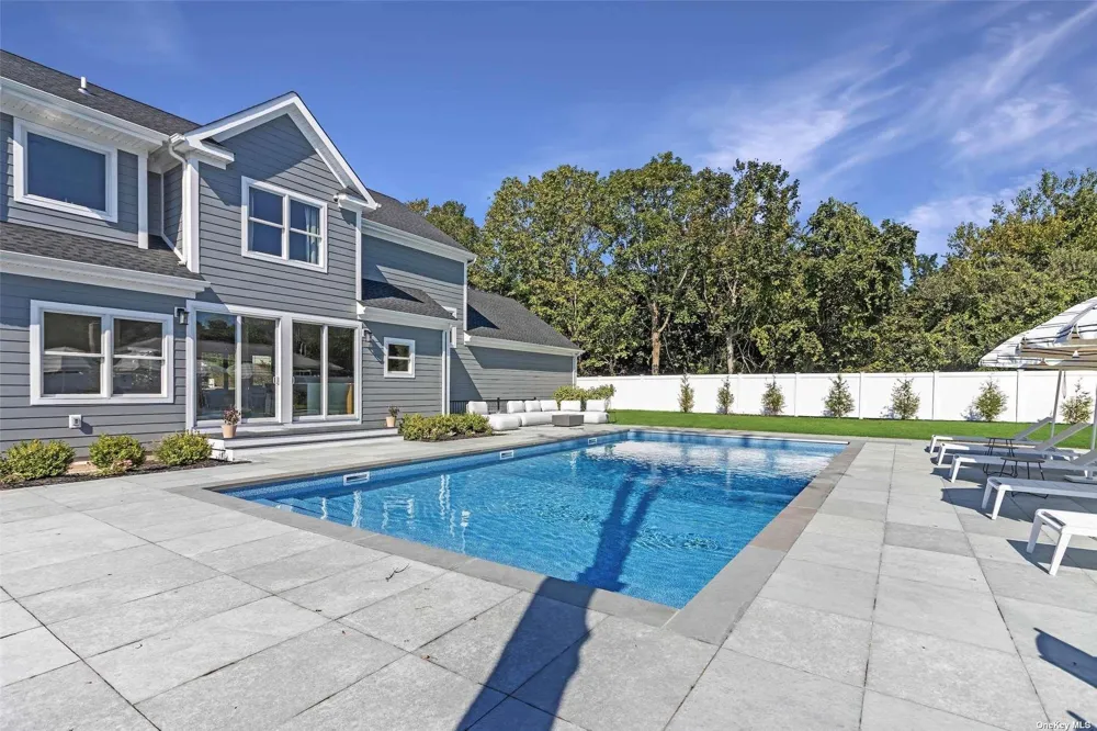 950 Tasker Lane Greenport, NY 11944