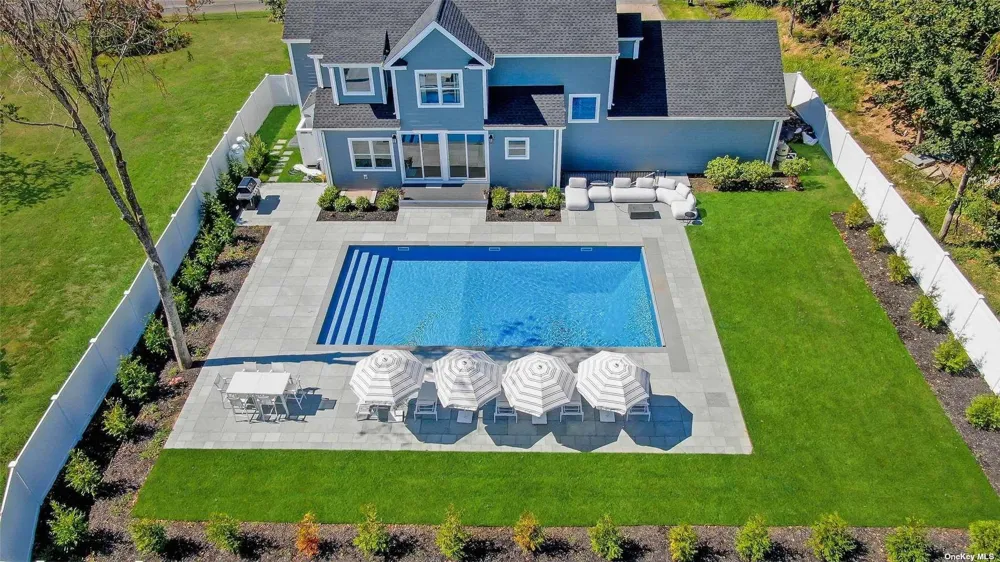 950 Tasker Lane Greenport, NY 11944