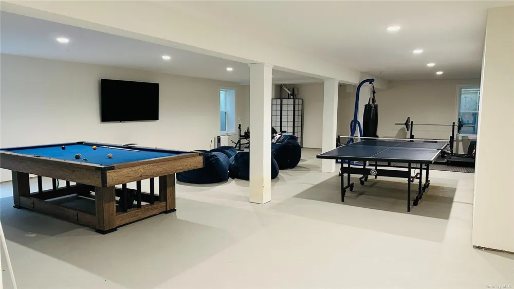 950 Tasker Lane Greenport, NY 11944
