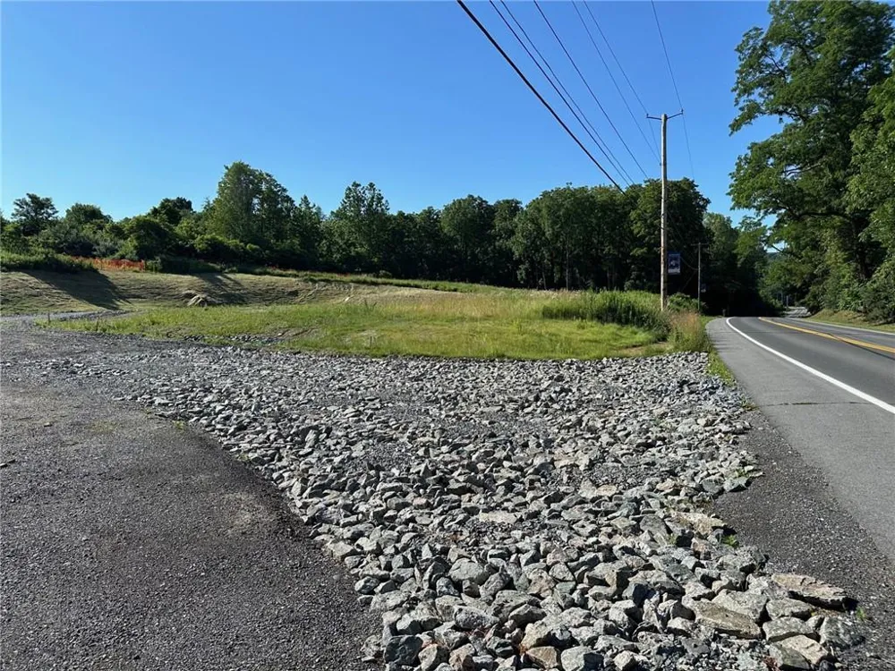 2729 Route 55 Poughquag, NY 12570