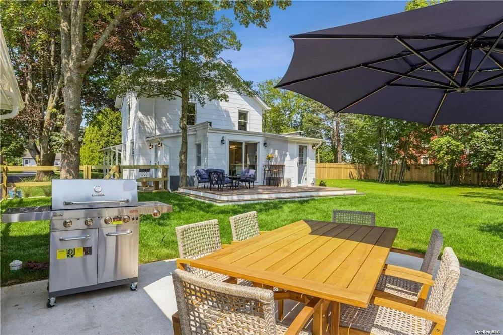 3400 Youngs Avenue Southold, NY 11971