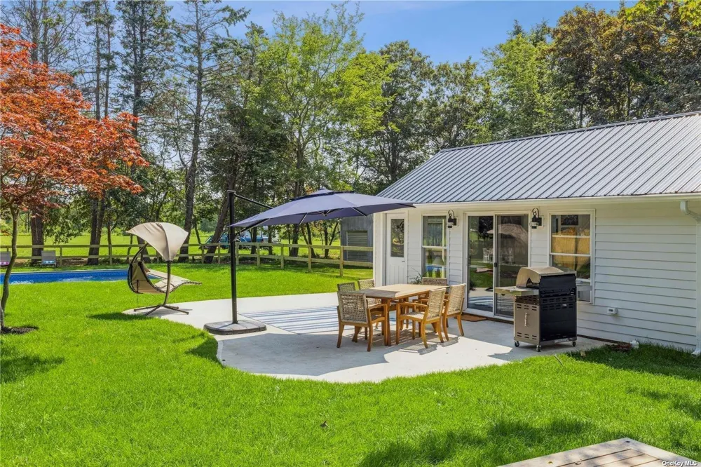 3400 Youngs Avenue Southold, NY 11971