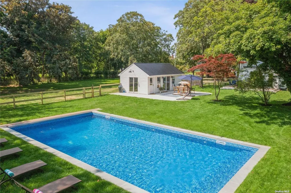 3400 Youngs Avenue Southold, NY 11971