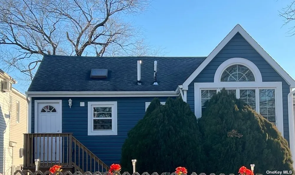 102-10A 160th Avenue Howard Beach, NY 11414