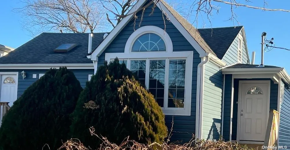 102-10A 160th Avenue Howard Beach, NY 11414