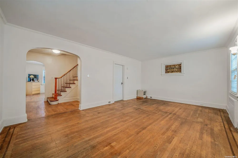60-14 60th Avenue Maspeth, NY 11378