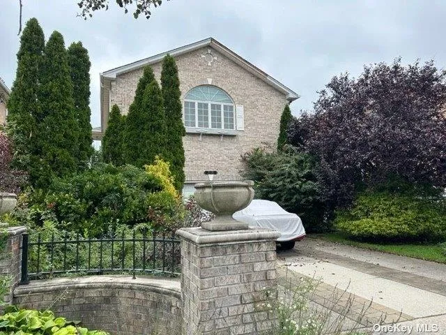 150-123 Powells Cove Boulevard Whitestone, NY 11357