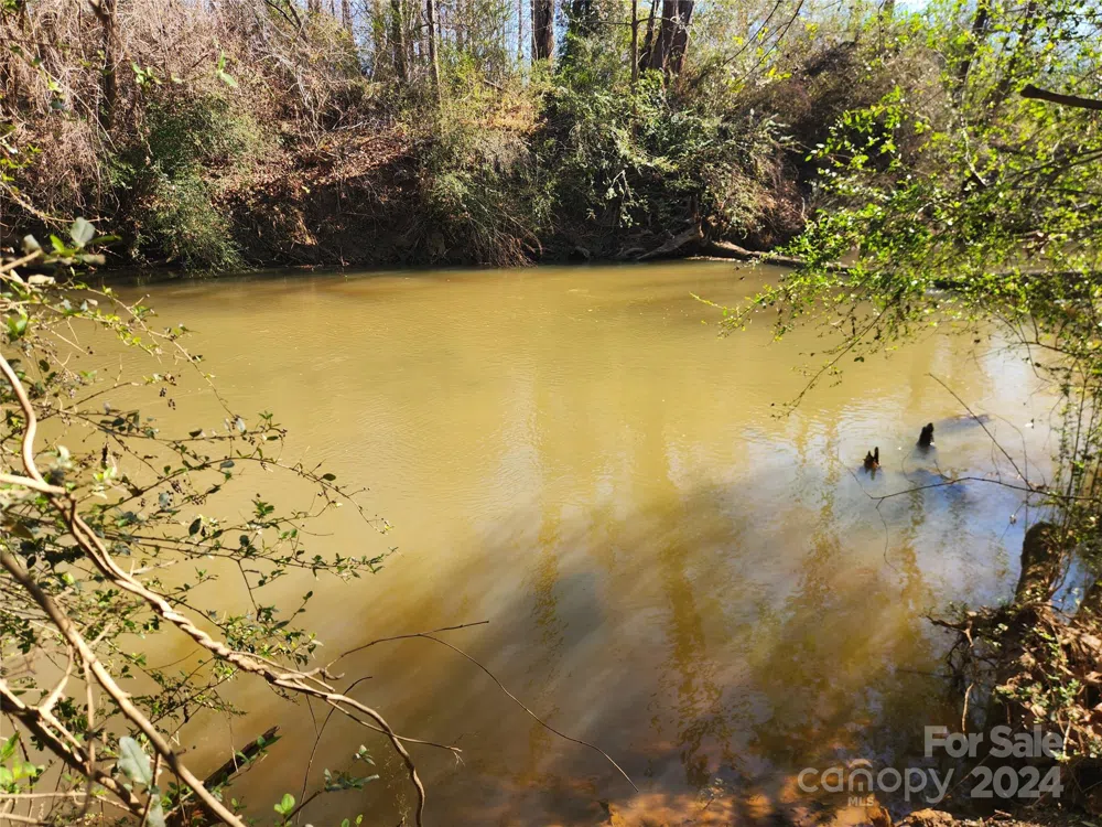451 Low Bridge Road Forest City, NC 28043