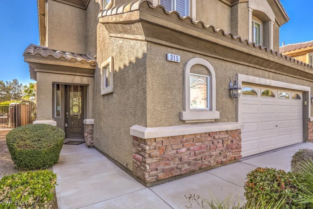 315 Foster Springs Road Las Vegas, NV 89148