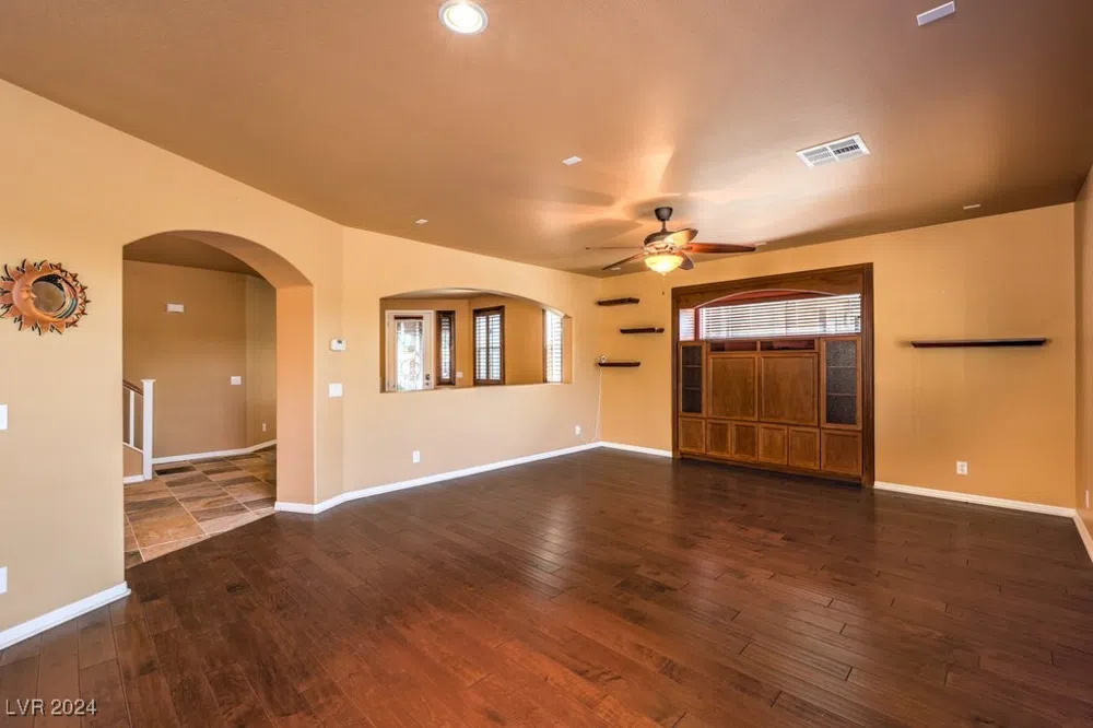 315 Foster Springs Road Las Vegas, NV 89148