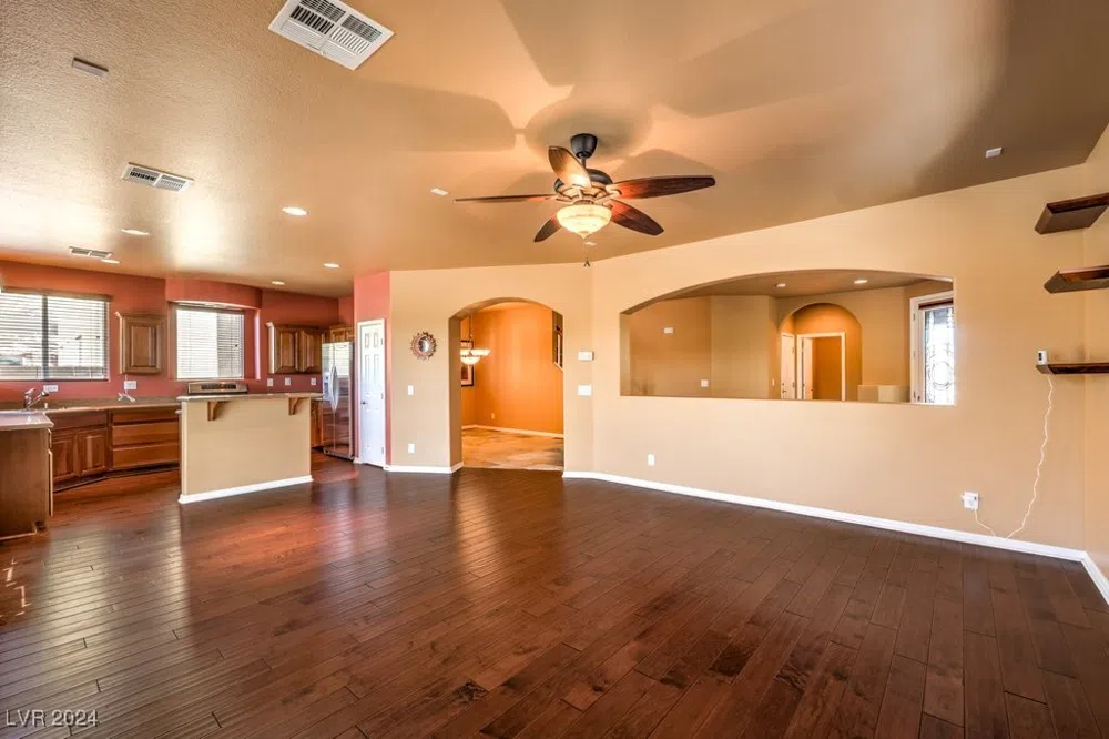 315 Foster Springs Road Las Vegas, NV 89148