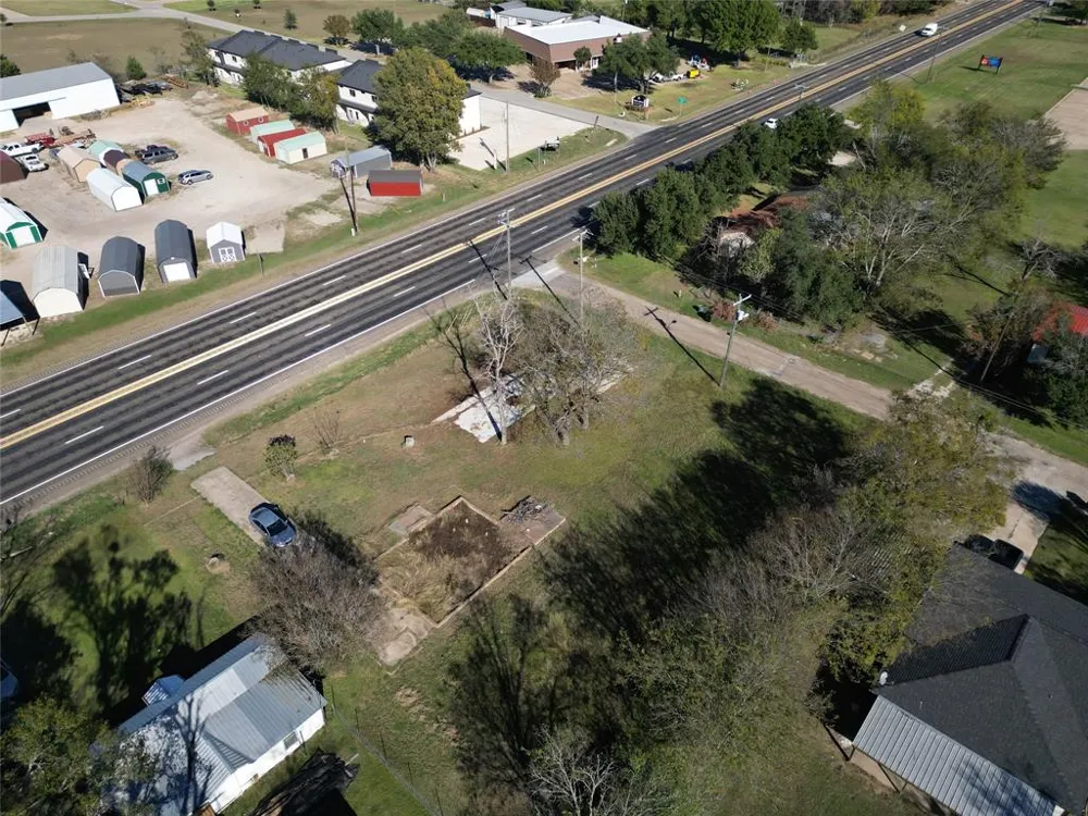 1514 E US-80 Wills Point, TX 75773