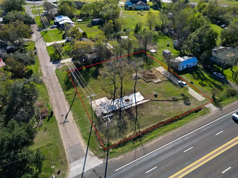 1514 E US-80 Wills Point, TX 75773