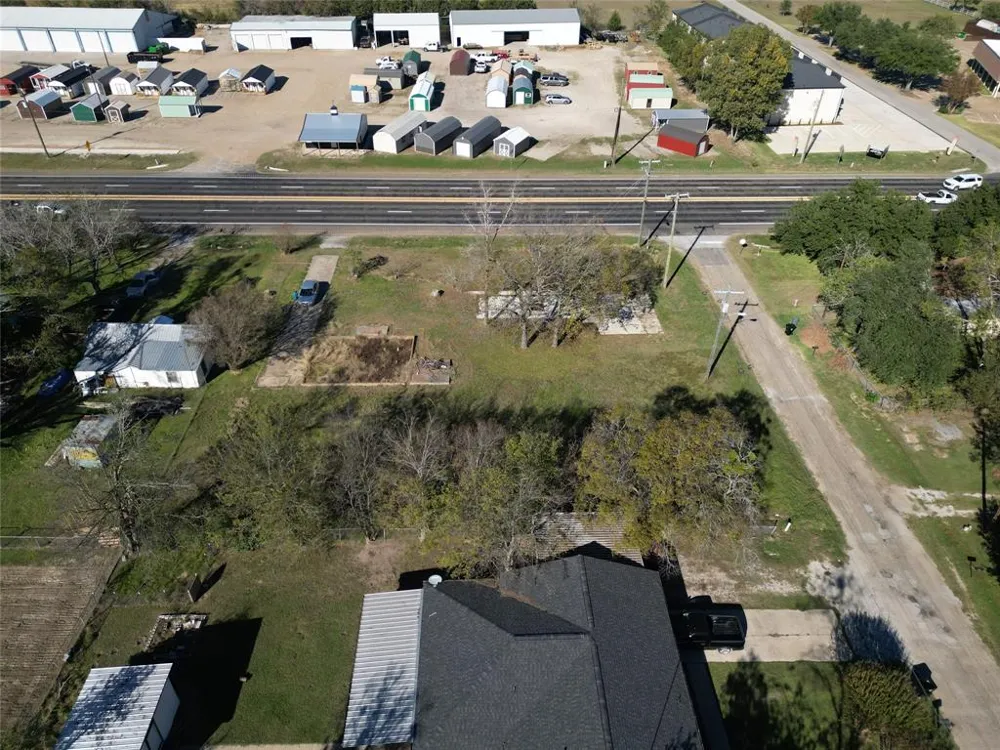 1514 E US-80 Wills Point, TX 75773