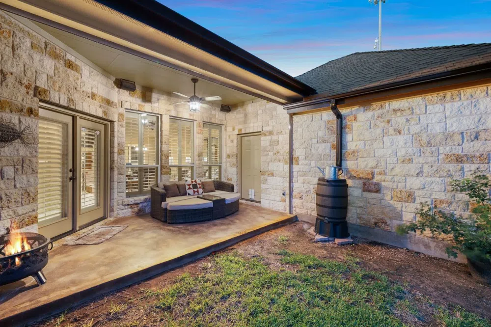 115 W Bluebriar Drive Marble Falls, TX 78654