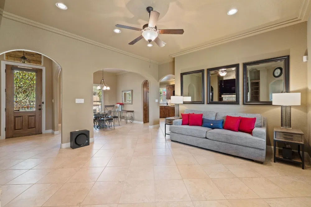 115 W Bluebriar Drive Marble Falls, TX 78654