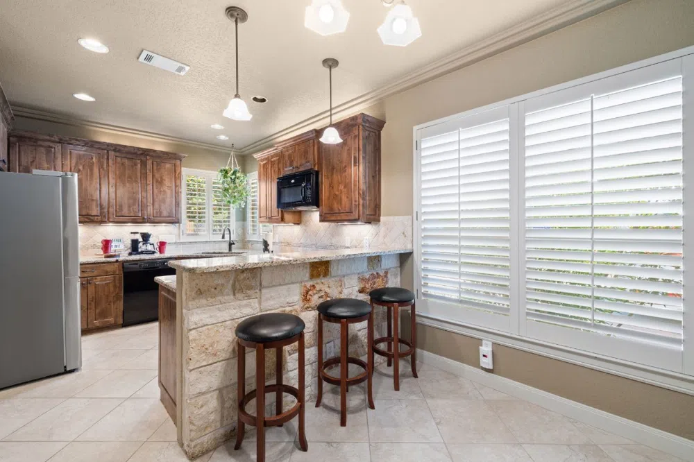 115 W Bluebriar Drive Marble Falls, TX 78654