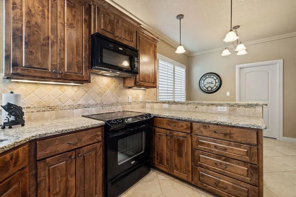 115 W Bluebriar Drive Marble Falls, TX 78654
