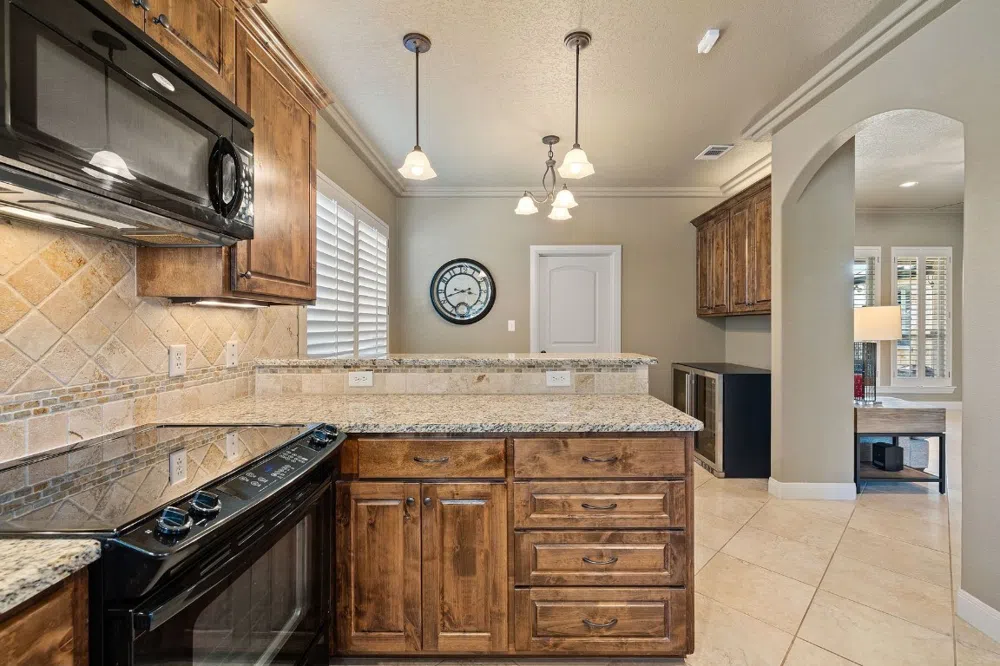 115 W Bluebriar Drive Marble Falls, TX 78654