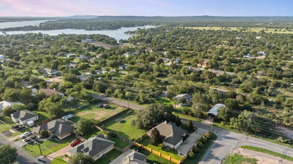 115 W Bluebriar Drive Marble Falls, TX 78654