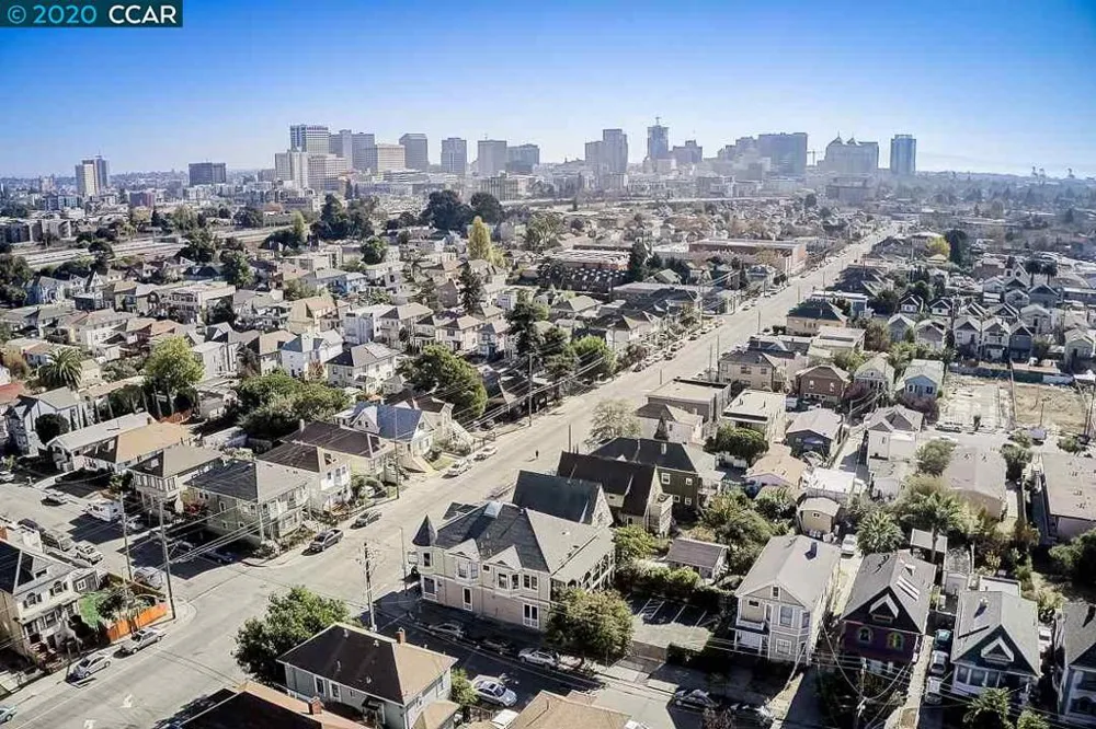 3139 West St Oakland, CA 94608
